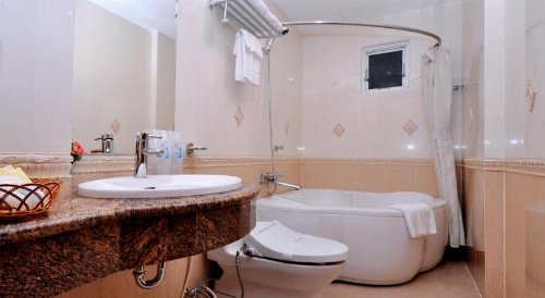 Tan Hoang Long Hotel image 13