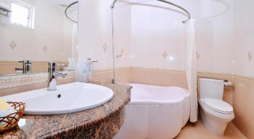 Tan Hoang Long Hotel image 15